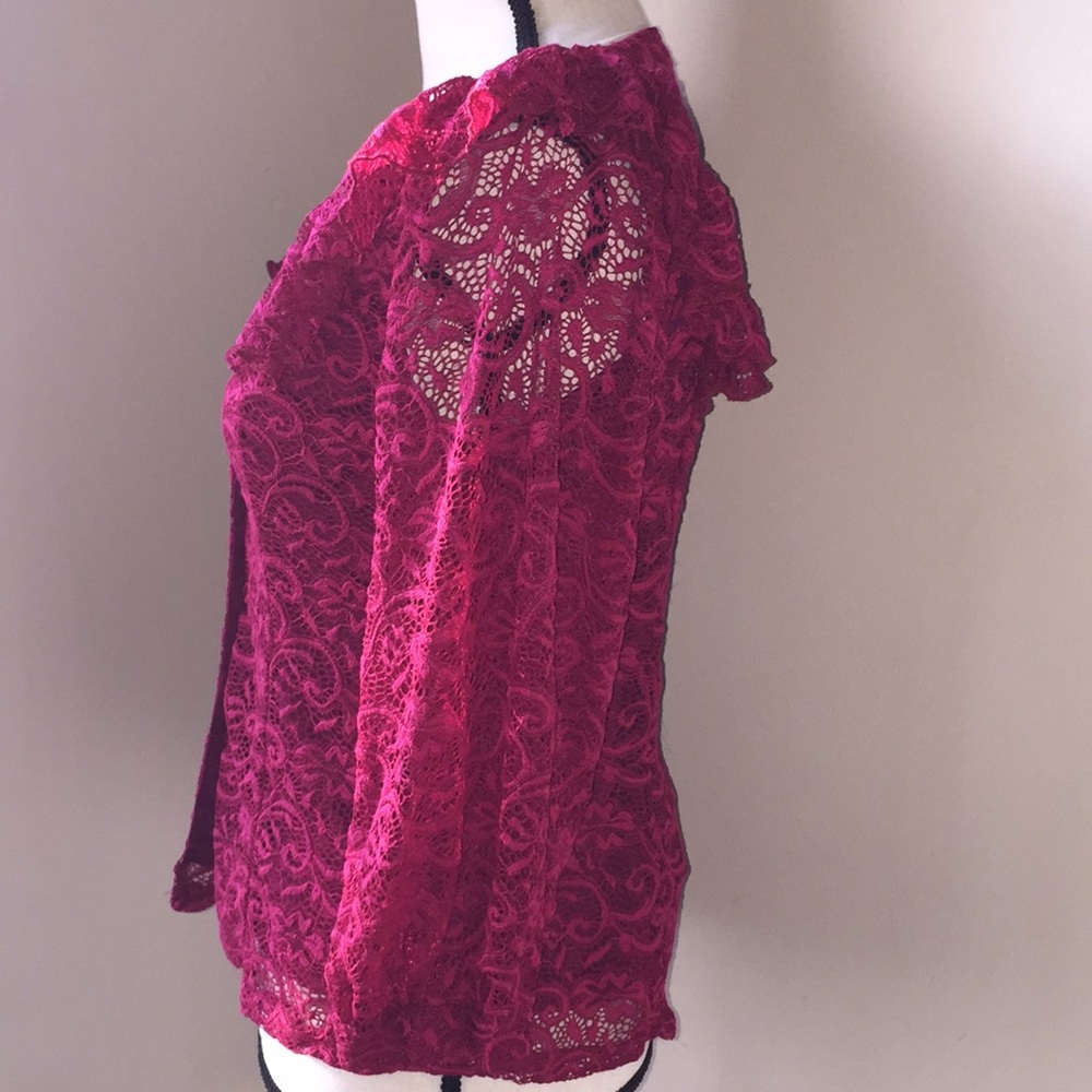 Radiant Ruffle Lace Top - Picture 3 of 5